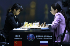 Ju Wenjun Defeats Aleksandra Goryachkina in Game 4 of WWCM