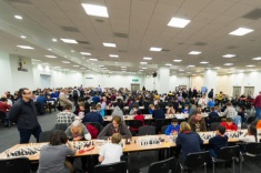 После пяти туров рапида на London Chess Classic лидируют шесть участников