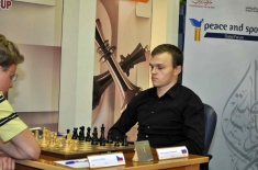 Александр Рахманов возглавил гонку в Ханты-Мансийске