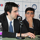 Владимир Крамник и Вишванатан Ананд на пресс-конференции