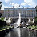 Турнир проходил в здании Большого дворца Петергофа