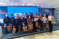 В Луганске прошел командный блицтурнир "Шахматные выходные"